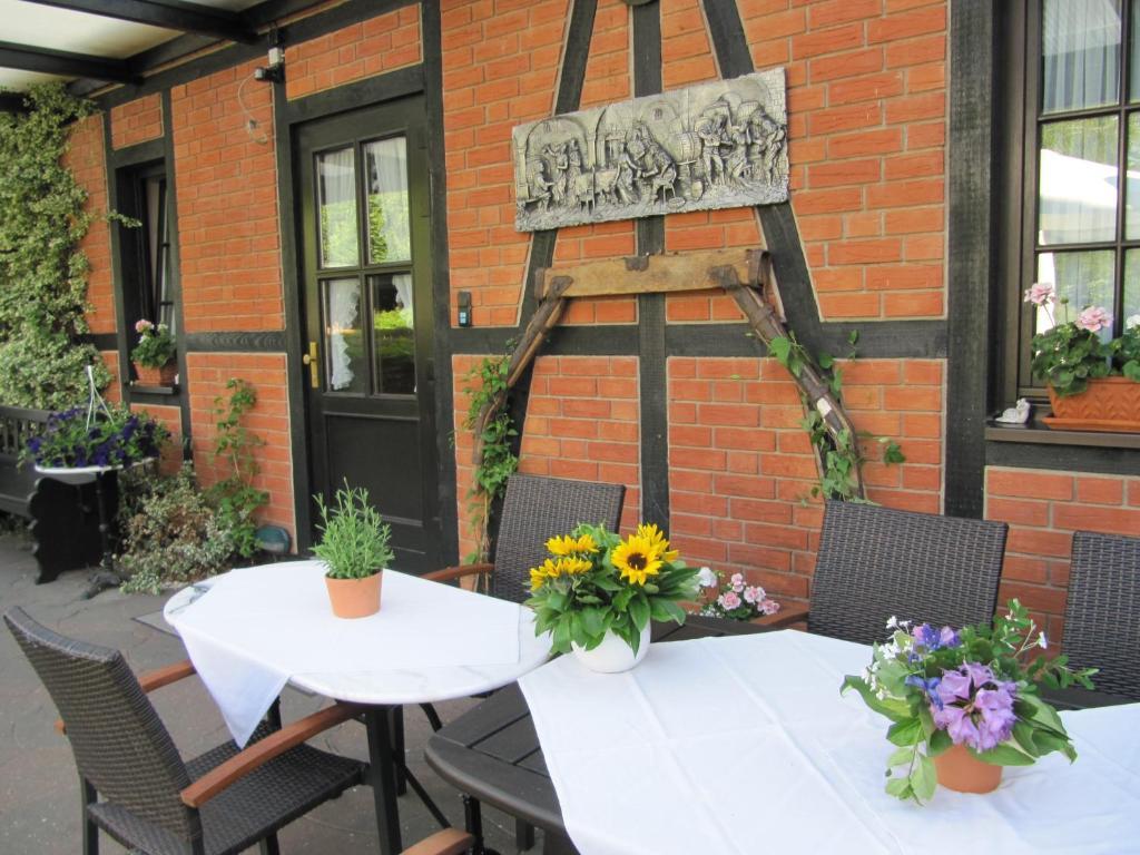 Altes Zollhaus Am Klinikum Hotel Lubeck