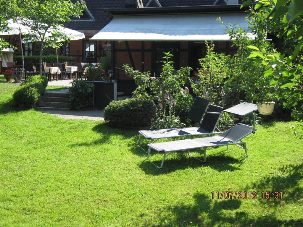 Altes Zollhaus Am Klinikum Hotel Lubeck
